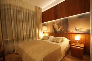 Отель Hotel Vabank Голюб-Добжинь Стандартный номер с кроватью размера "king-size"-6